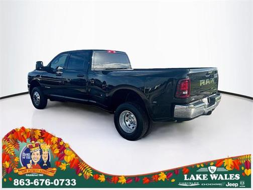 2025 RAM 3500 Big Horn Crew Cab 4x4 8' Box