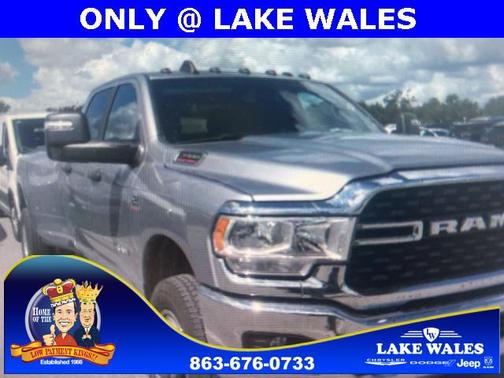 2024 RAM 3500 Big Horn Crew Cab 4x4 8' Box