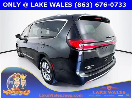 2021 Chrysler Pacifica Hybrid Touring L