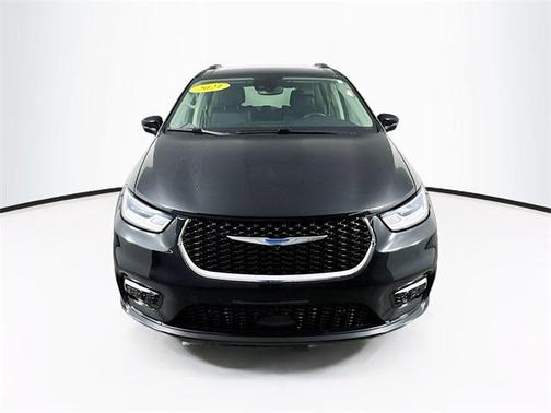 2021 Chrysler Pacifica Hybrid Touring L