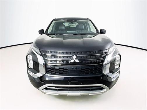 2023 Mitsubishi Outlander PHEV SE S-AWC