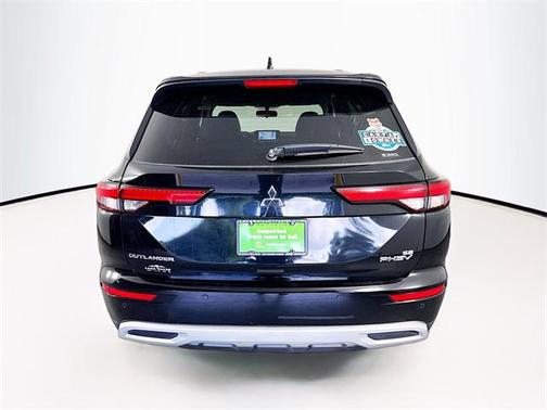 2023 Mitsubishi Outlander PHEV SE S-AWC