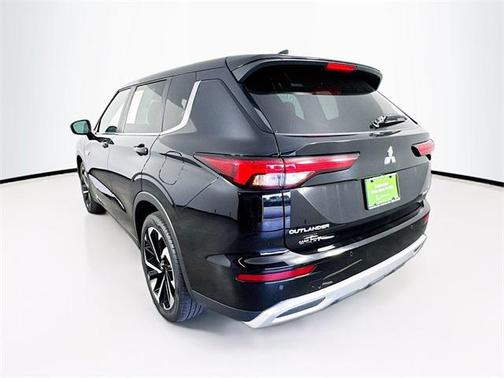 2023 Mitsubishi Outlander PHEV SE S-AWC