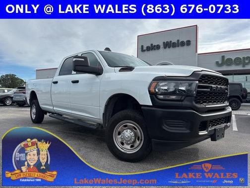 2024 RAM 2500 Tradesman Crew Cab 4x4 8' Box