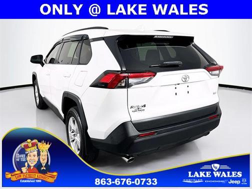 2020 Toyota RAV4 XLE