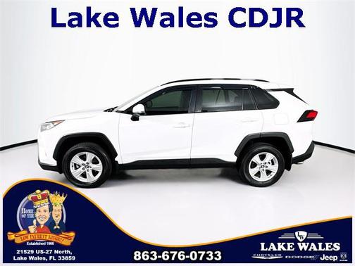 2020 Toyota RAV4 XLE