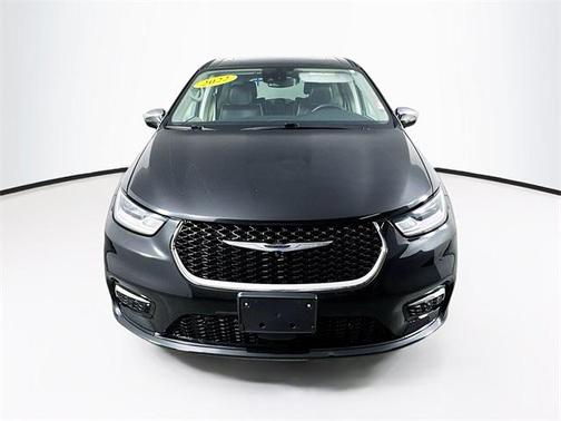 2022 Chrysler Pacifica Hybrid Limited