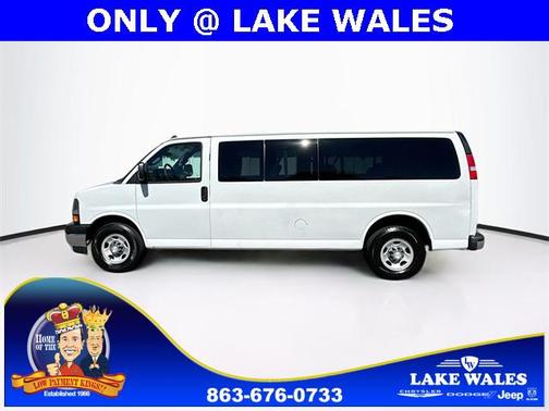 2017 Chevrolet Express 3500 LT