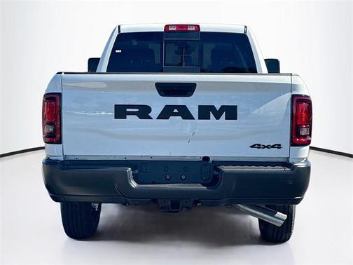 2026 RAM 2500 Tradesman Crew Cab 4x4 6'4' Box