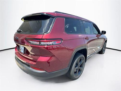 2025 Jeep Grand Cherokee L Altitude