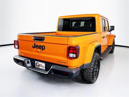 2025 Jeep Gladiator High Tide