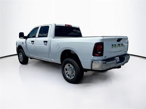 2025 RAM 2500 Tradesman Crew Cab 4x4 6'4' Box