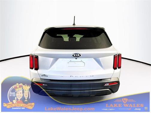 2021 Kia Sorento LX