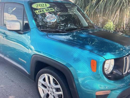 Bikini Metallic Clearcoat 2021 Jeep Renegade Latitude