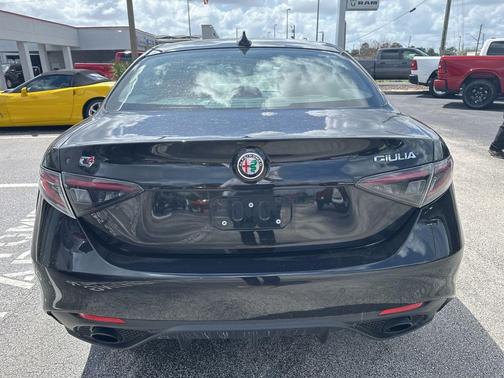 2024 Alfa Romeo Giulia Veloce AWD