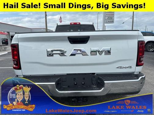 2025 RAM 3500 Tradesman Crew Cab 4x4 8' Box