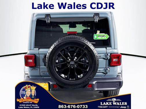 2025 Jeep Wrangler 4xe Sahara