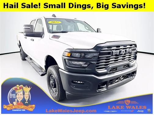 2025 RAM 2500 Tradesman Crew Cab 4x4 8' Box