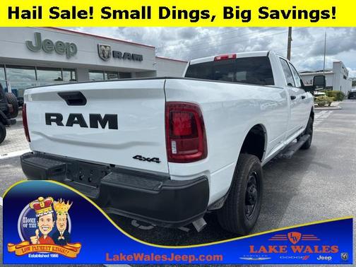 2025 RAM 2500 Tradesman Crew Cab 4x4 8' Box