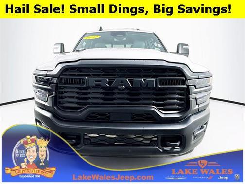 2025 RAM 2500 Tradesman Crew Cab 4x4 8' Box