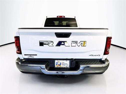 2025 RAM 2500 Big Horn Crew Cab 4x4 6'4' Box