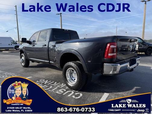 2021 RAM 3500 Laramie Crew Cab 4x4 8' Box