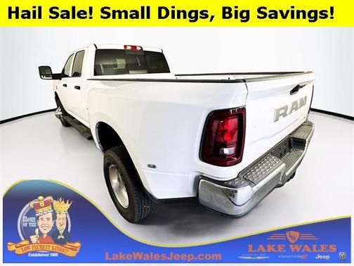2025 RAM 3500 Tradesman Crew Cab 4x4 8' Box