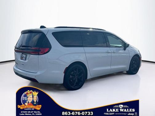 2026 Chrysler Pacifica L