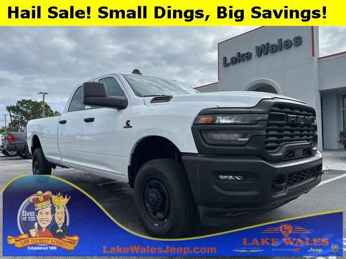 2025 RAM 2500 Tradesman Crew Cab 4x4 8' Box