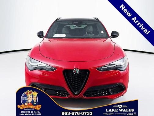2025 Alfa Romeo Stelvio Ti