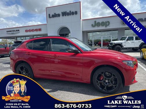 2025 Alfa Romeo Stelvio Ti