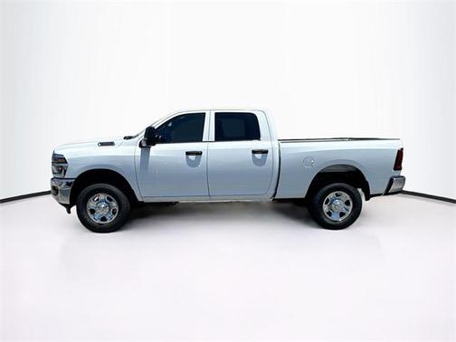 2025 RAM 2500 Tradesman Crew Cab 4x4 6'4' Box