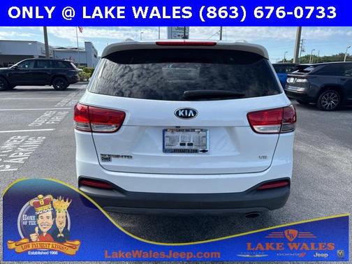 2017 Kia Sorento LX
