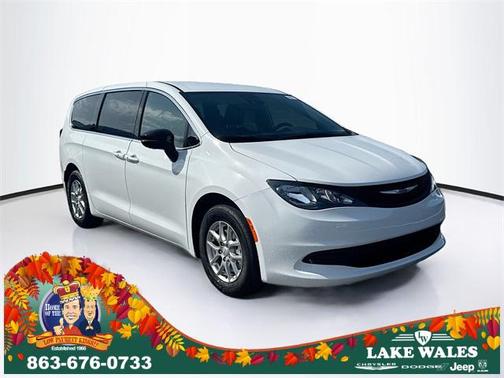 2025 Chrysler Voyager LX