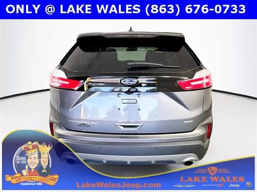 2022 Ford Edge Titanium