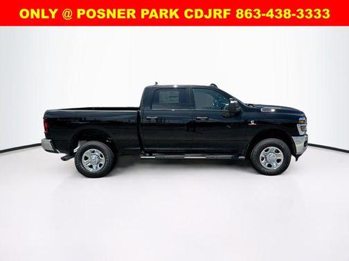 2025 RAM 2500 Tradesman Crew Cab 4x4 6'4' Box