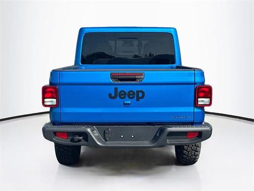 2025 Jeep Gladiator High Tide