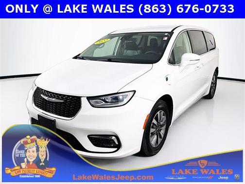 2022 Chrysler Pacifica Hybrid Touring L
