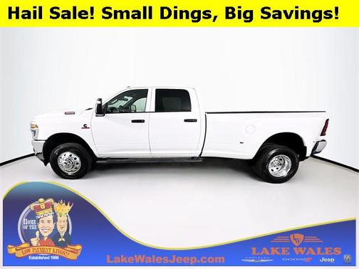2025 RAM 3500 Tradesman Crew Cab 4x4 8' Box