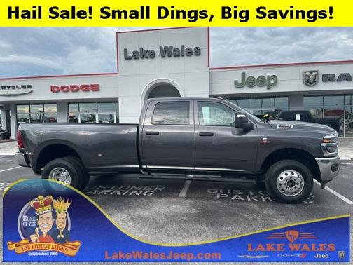 2025 RAM 3500 Tradesman Crew Cab 4x4 8' Box