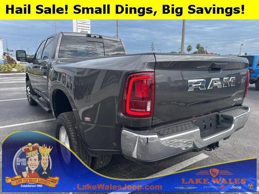 2025 RAM 3500 Tradesman Crew Cab 4x4 8' Box