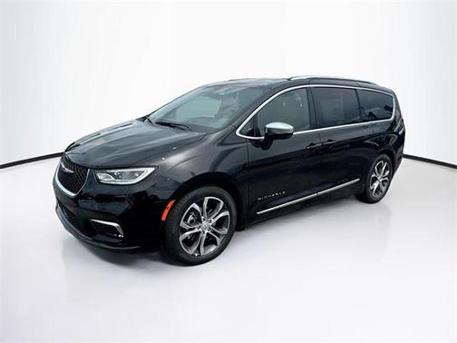 2026 Chrysler Pacifica L