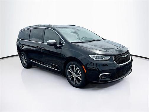 2026 Chrysler Pacifica L