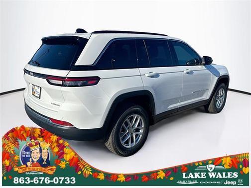 2025 Jeep Grand Cherokee Laredo