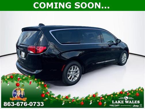 2025 Chrysler Voyager LX