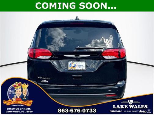 2025 Chrysler Voyager LX