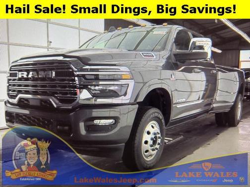 2025 RAM 3500 Limited Crew Cab 4x4 8' Box