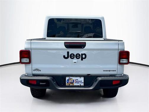 2025 Jeep Gladiator High Tide