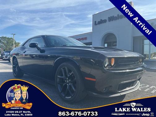 Pitch Black Clearcoat 2019 Dodge Challenger SXT