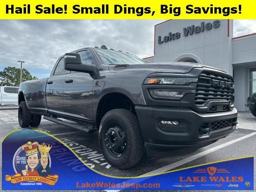 2025 RAM 3500 Tradesman Crew Cab 4x4 8' Box
